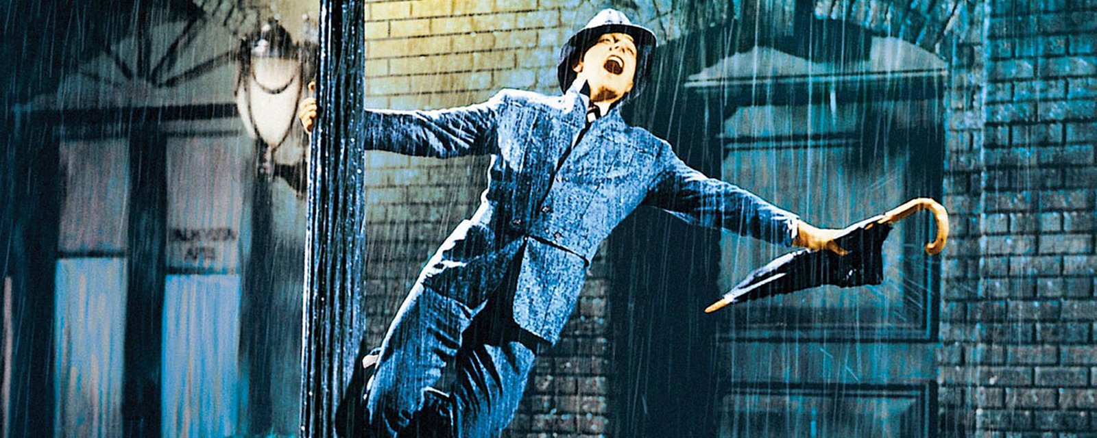 https://www.filmcomment.com/wp-content/uploads/sites/2/2019/02/Singin-in-the-rain_WEB.jpg